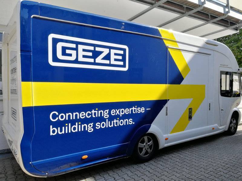 Fahrzeugbeschriftung-GEZE-Leonberg