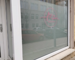 Schaufensterbeschriftung-Ludwigsburg-Milchglasfolie