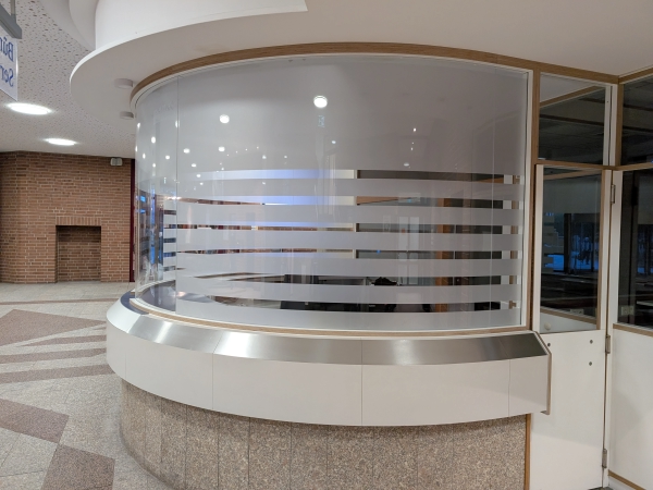 Milchglasfolie-Sichtschutz-Landratsamt-Ludwigsburg